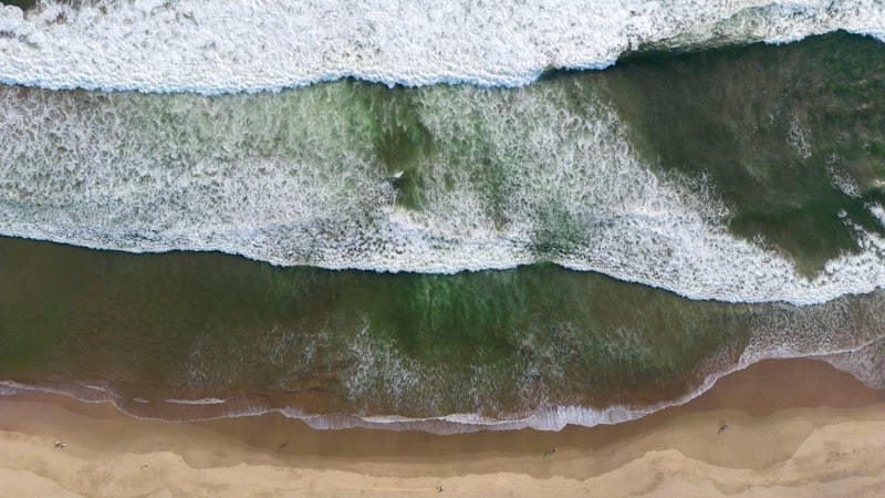 pantai sawarna banten dari udara